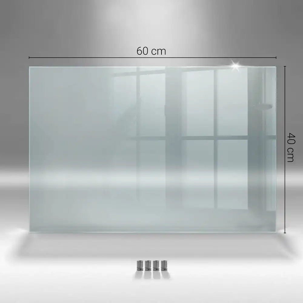 Átlátszó konyhai fali panel