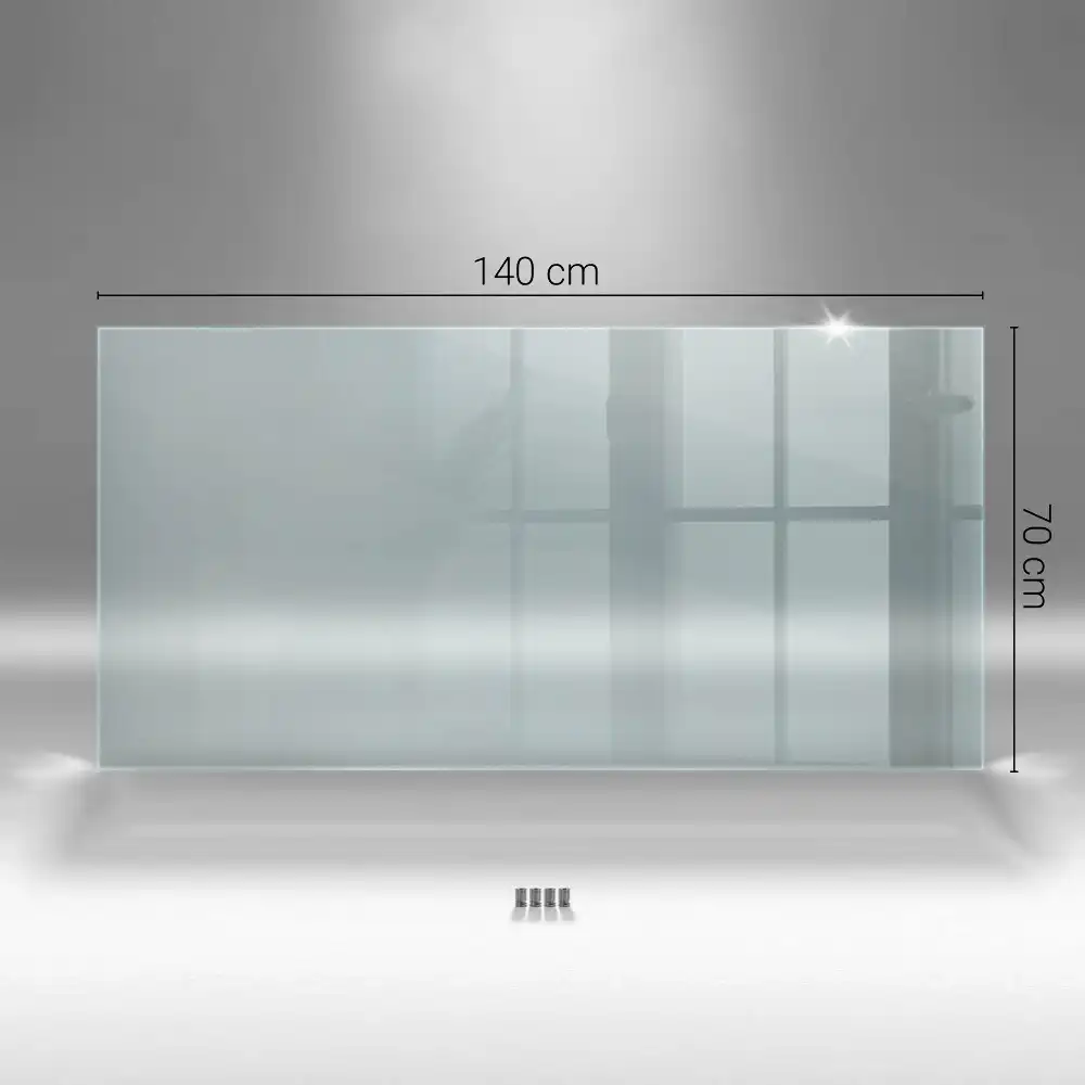 Átlátszó konyhai fali panel