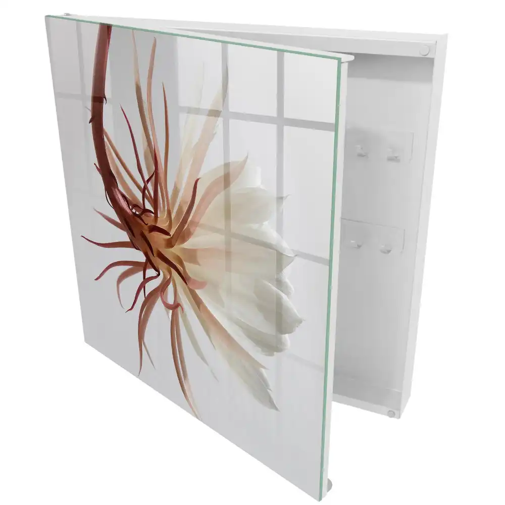 Virágmintás kulcsszekrény pasztell árnyalatokban