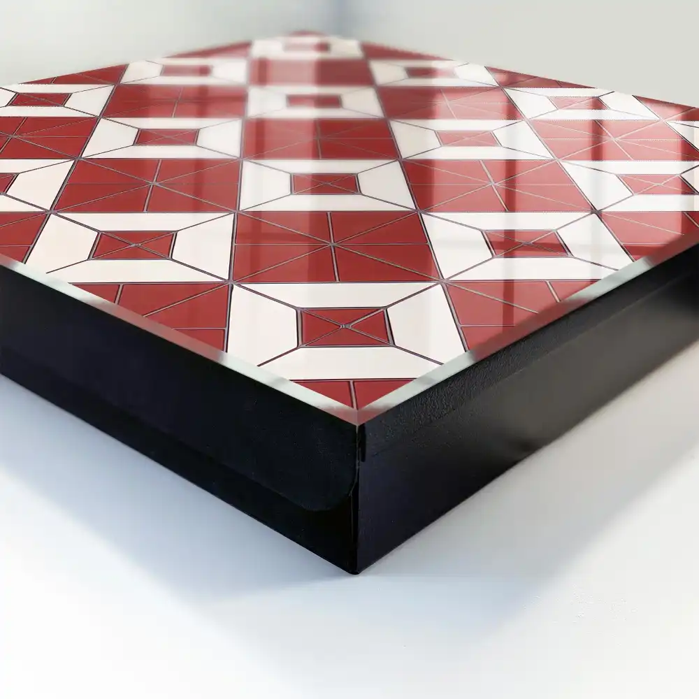 piros és fehér geometrikus mintás, dinamikus kompozíciójú kialakításban