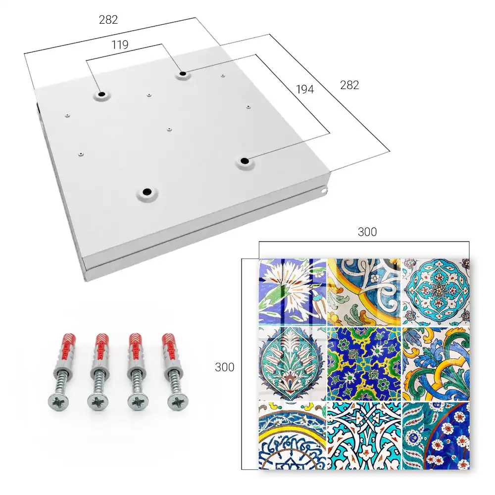 színes, szimmetrikus mozaikmintás díszítéssel