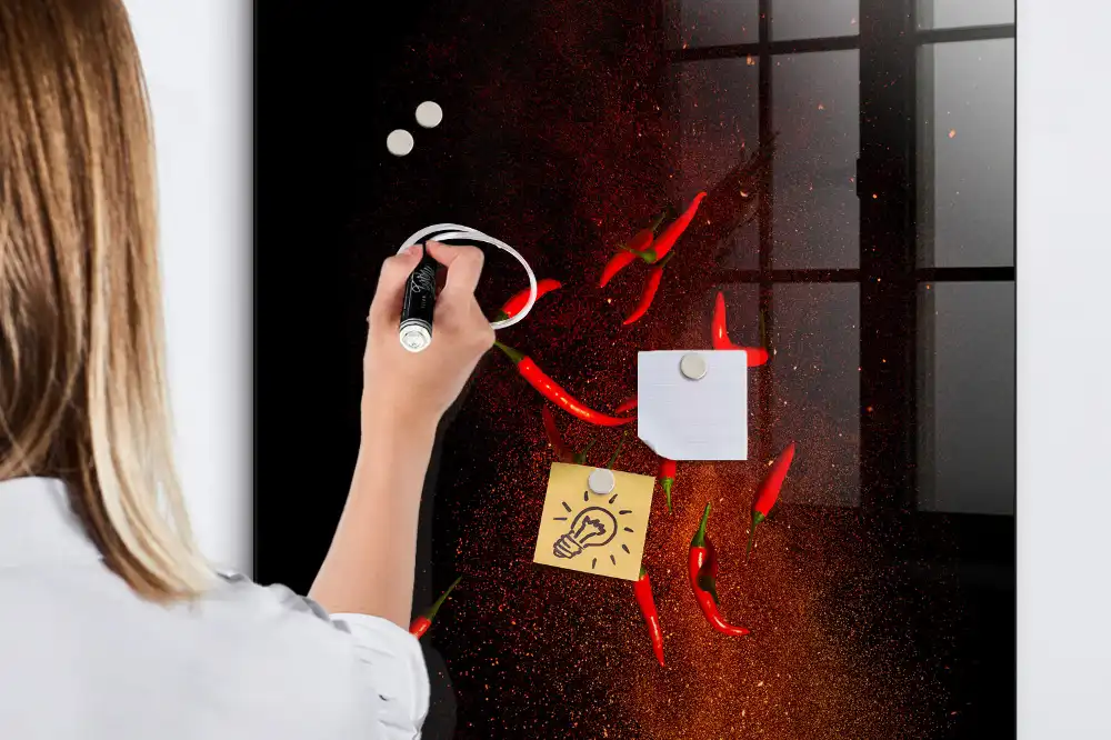 Törölhető tábla erős paprika mintával