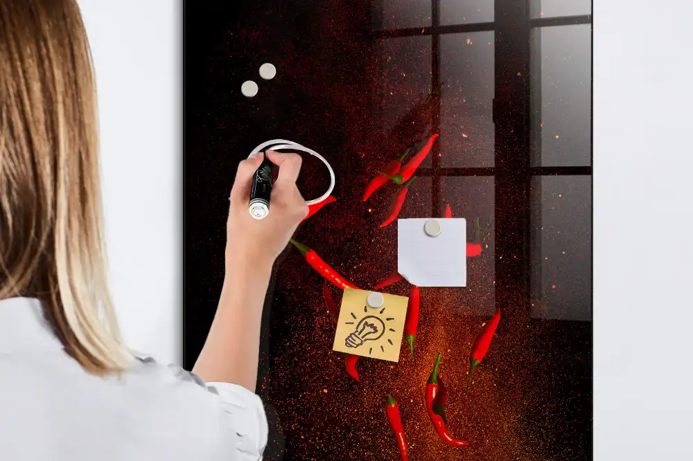 Törölhető tábla erős paprika mintával