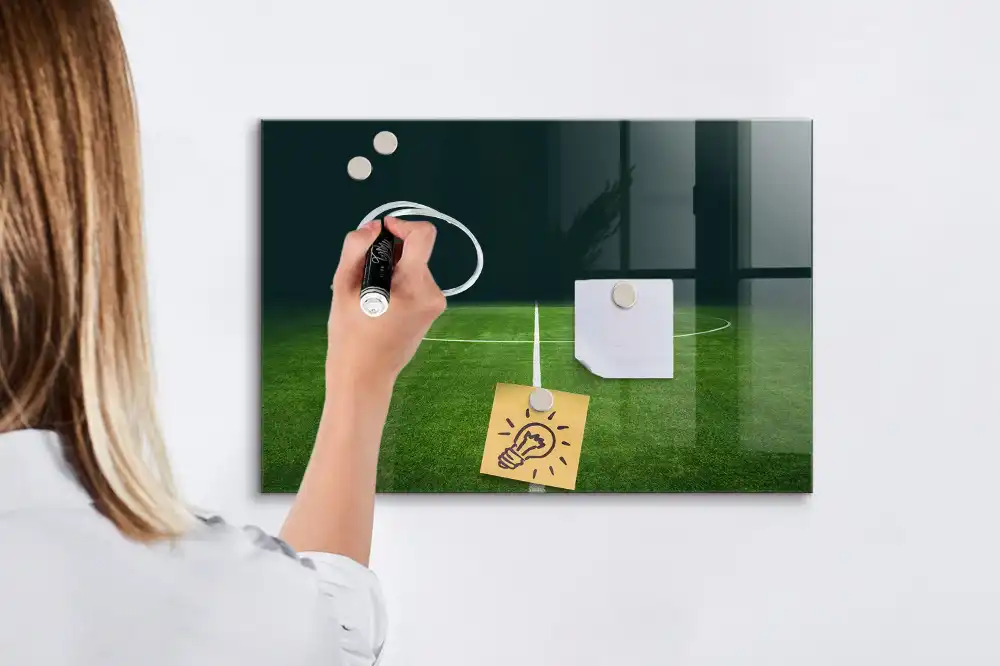 Mágneses írható futballpálya taktikai tábla
