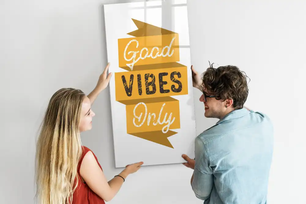 Mágneses tábla motivációs idézettel és filctollal