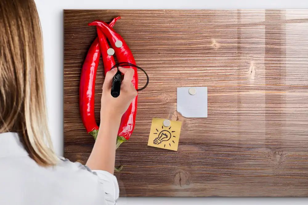 Mágneses írható tábla csípős chili paprika mintával