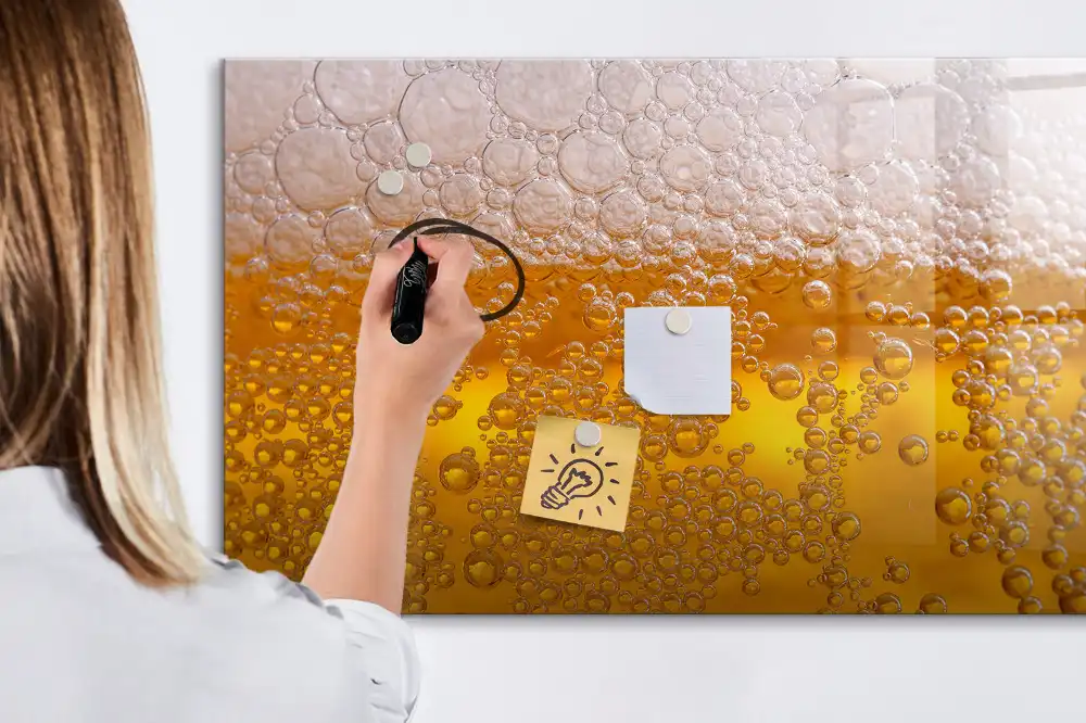 Mágneses törölhető tábla korsó aranysör mintával