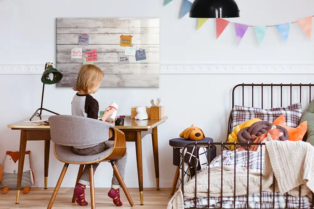 Mágneses törölhető tábla fa mintával