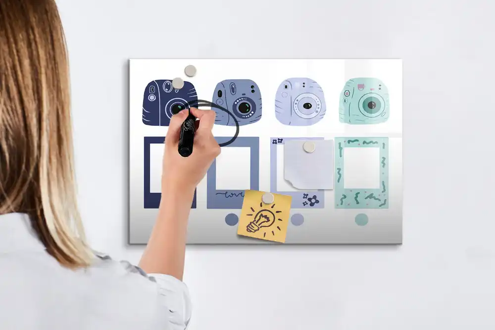 Mágneses írható tábla polaroid stílusú keretekkel