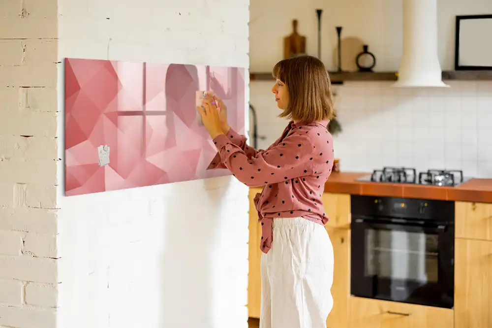 Mágneses, törölhető, háromszög alakú geometriai tábla