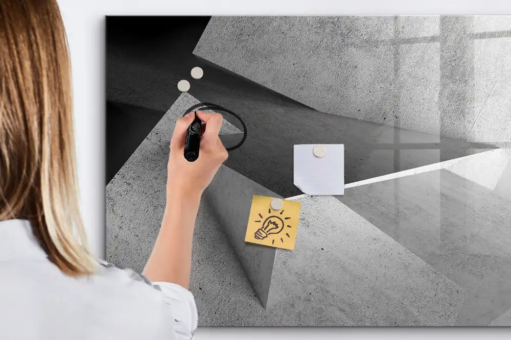 Absztrakt geometrikus háromszög mintás mágneses írható tábla