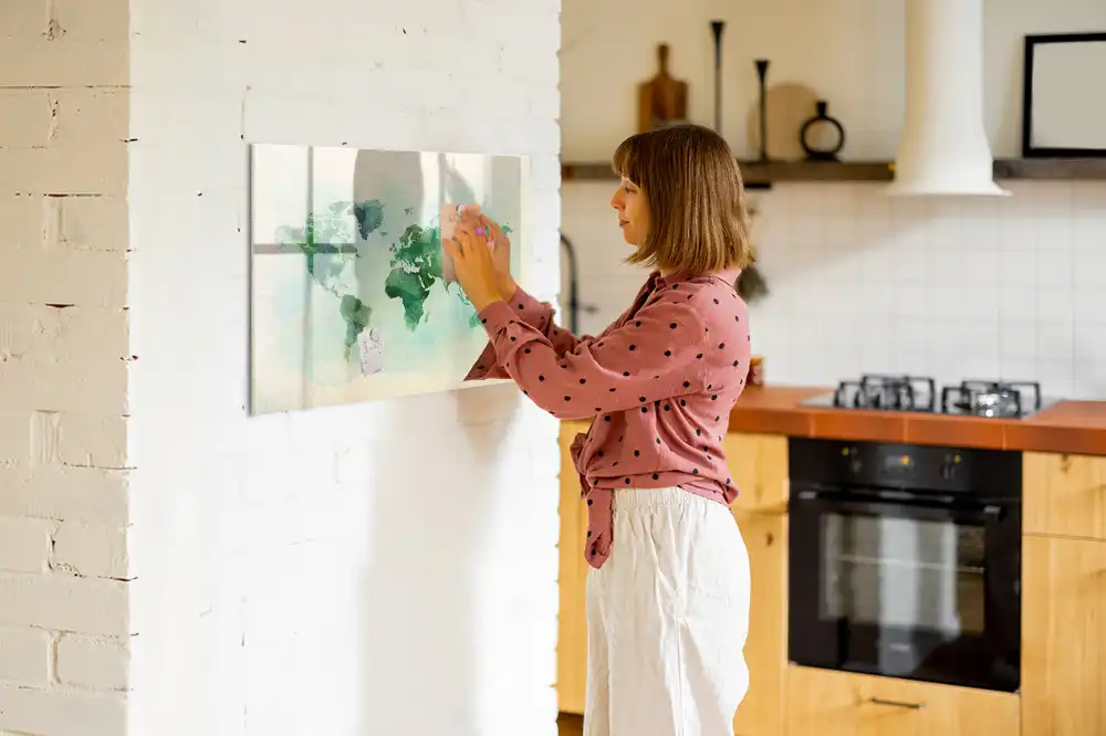 Mágneses törölhető tábla akvarell földgömb mintával