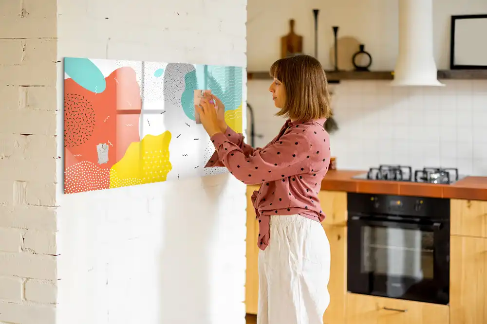 Mágneses írható tábla pop-art stílusban