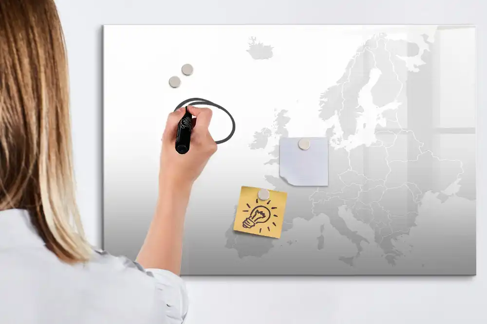 Mágneses, írható európai kontinenstérkép