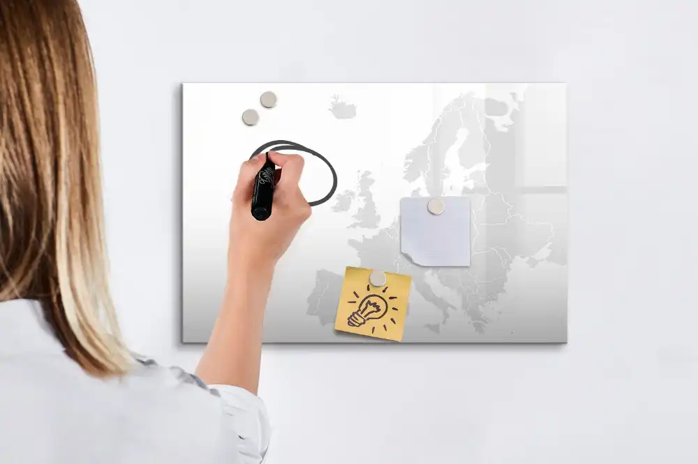 Mágneses, írható európai kontinenstérkép