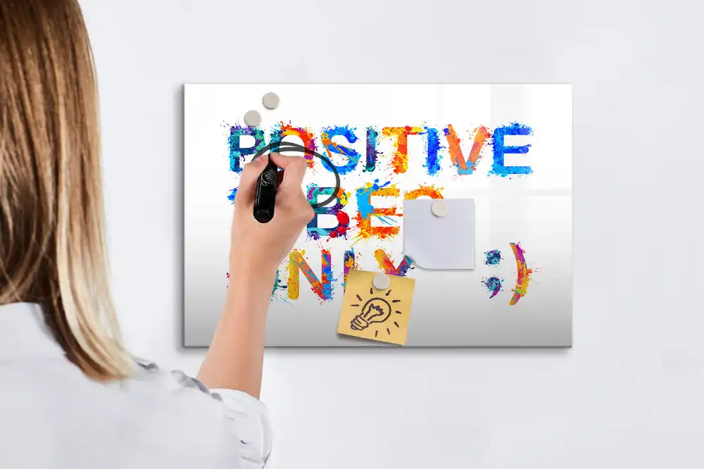 Mágneses írható tábla motivációs felirattal