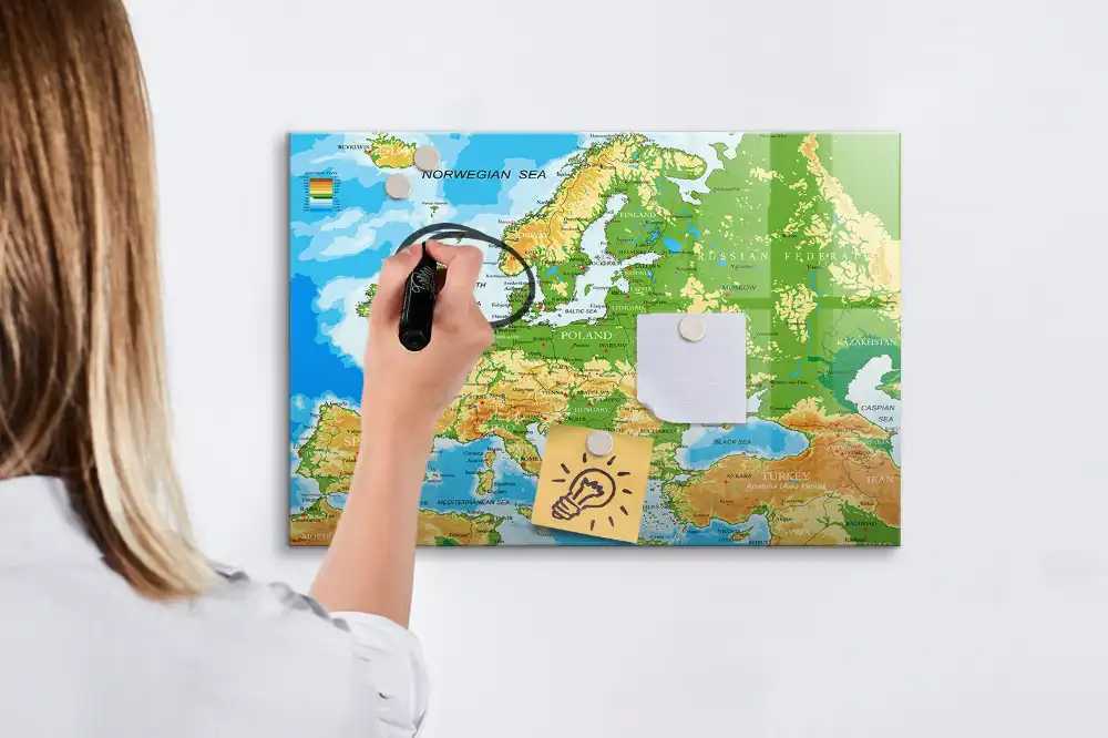Mágneses írható iskolai világtérkép