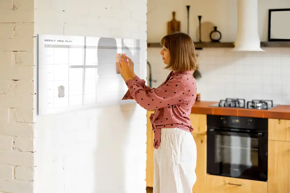 Minimalista mágneses törölhető menütábla