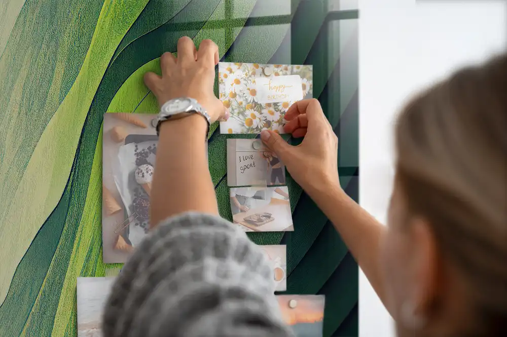 Mágneses üvegtábla táj kontúrjai mintával