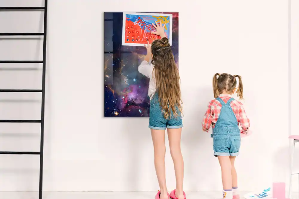 Galaxis és űr mintás mágnestábla