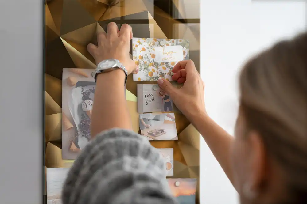 Mágneses üvegtábla háromdimenziós absztrakció mintával