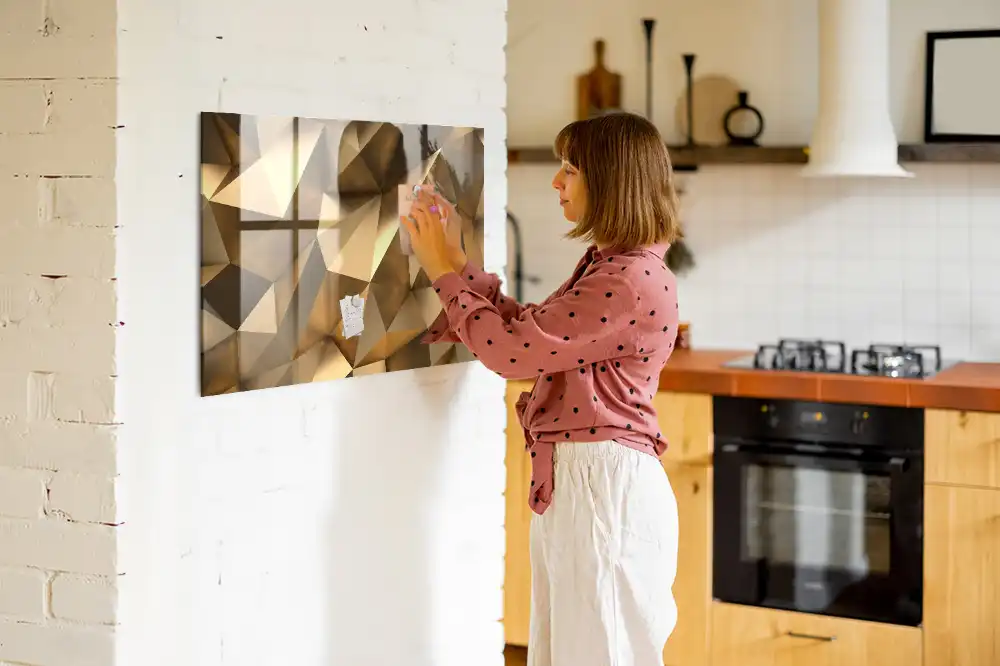 Geometriai absztrakció mintás mágneses tábla