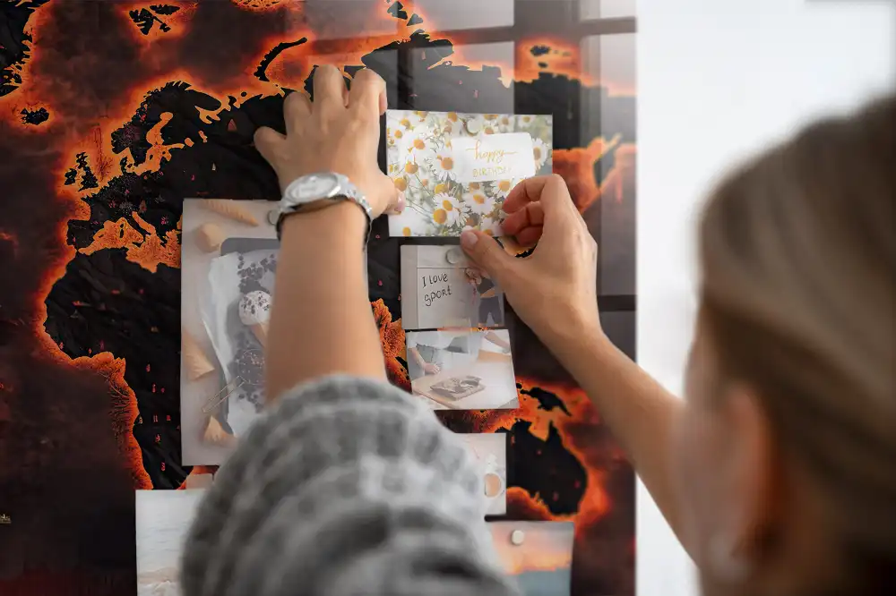 Mágneses világatlasz emlékeztető tábla